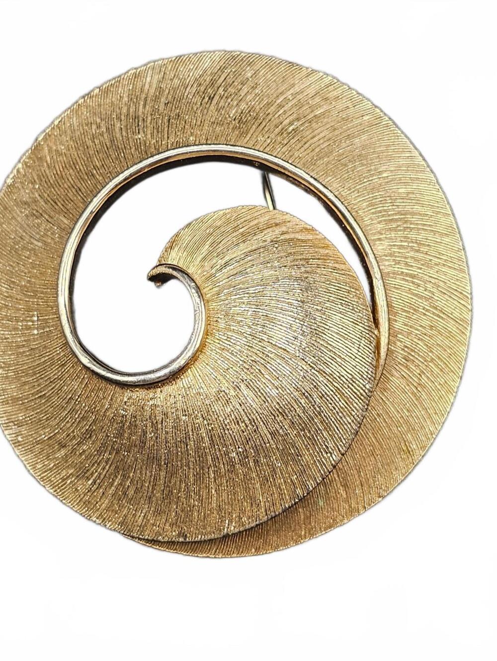 Gold Tone Spiral Circle Brooch